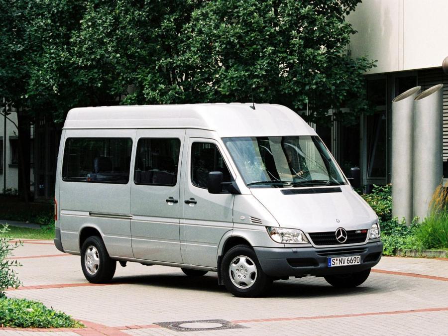  Mercedes-Benz Sprinter 2000 года  (фото 9 из 15)